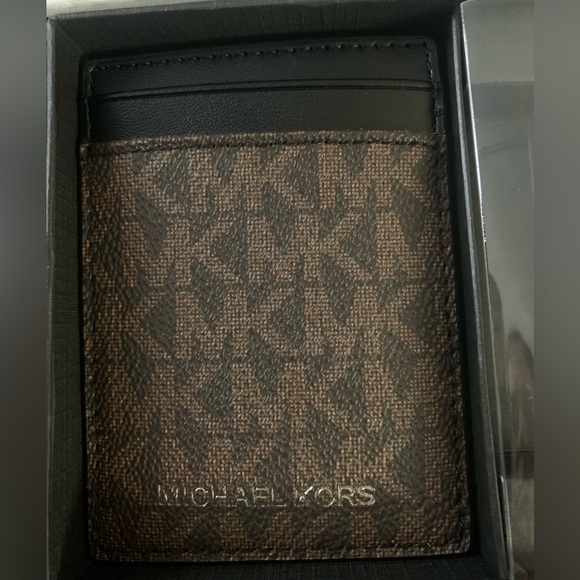 Michael Kors Brown MK Monogram Money Clip & Card Holder Set - Picture 3 of 6